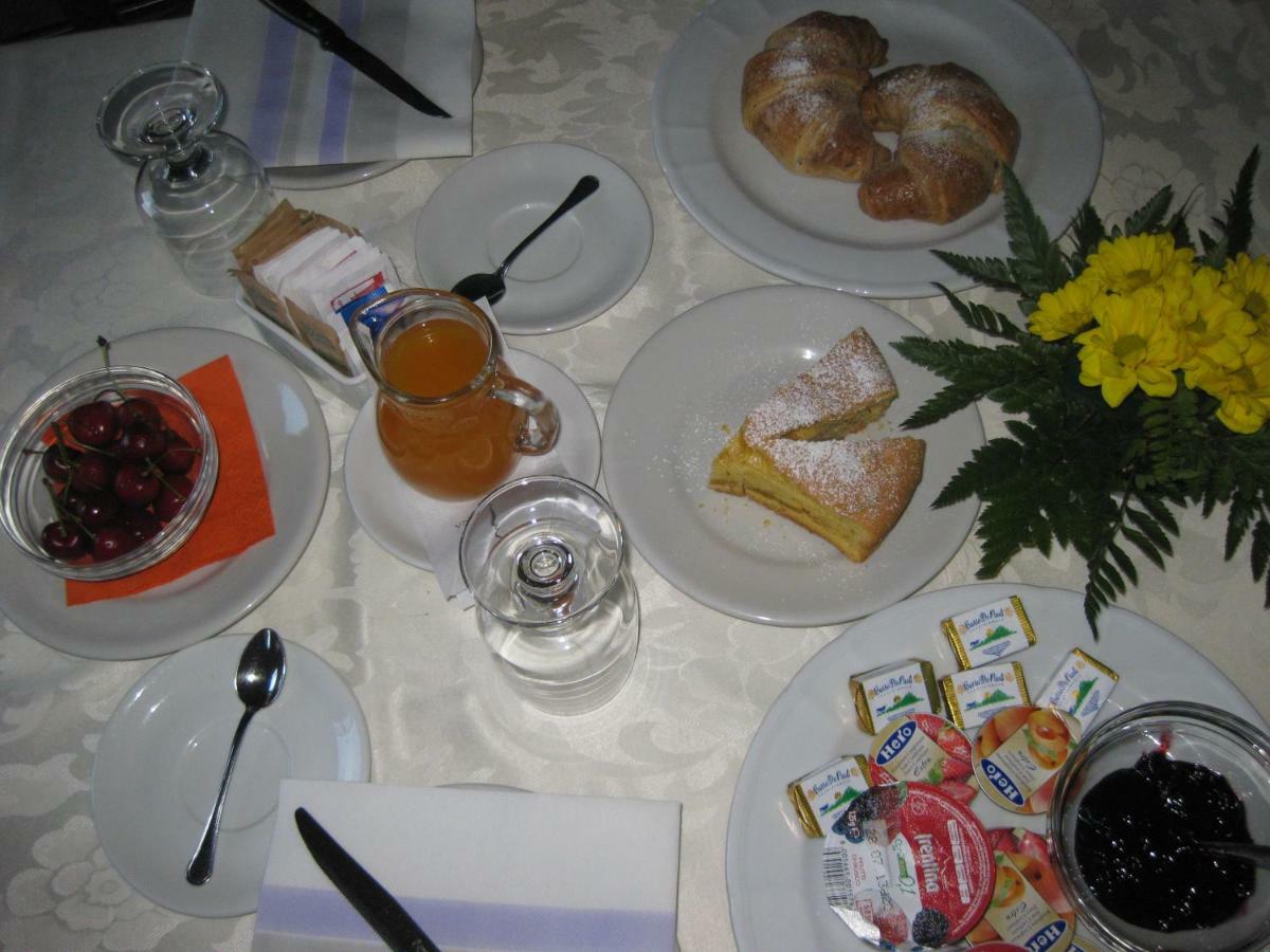 Locanda "Alla Rosa" Lusiana Zewnętrze zdjęcie
