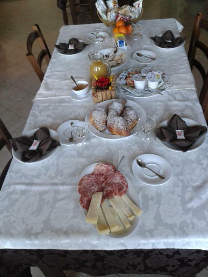 Locanda "Alla Rosa" Lusiana Zewnętrze zdjęcie